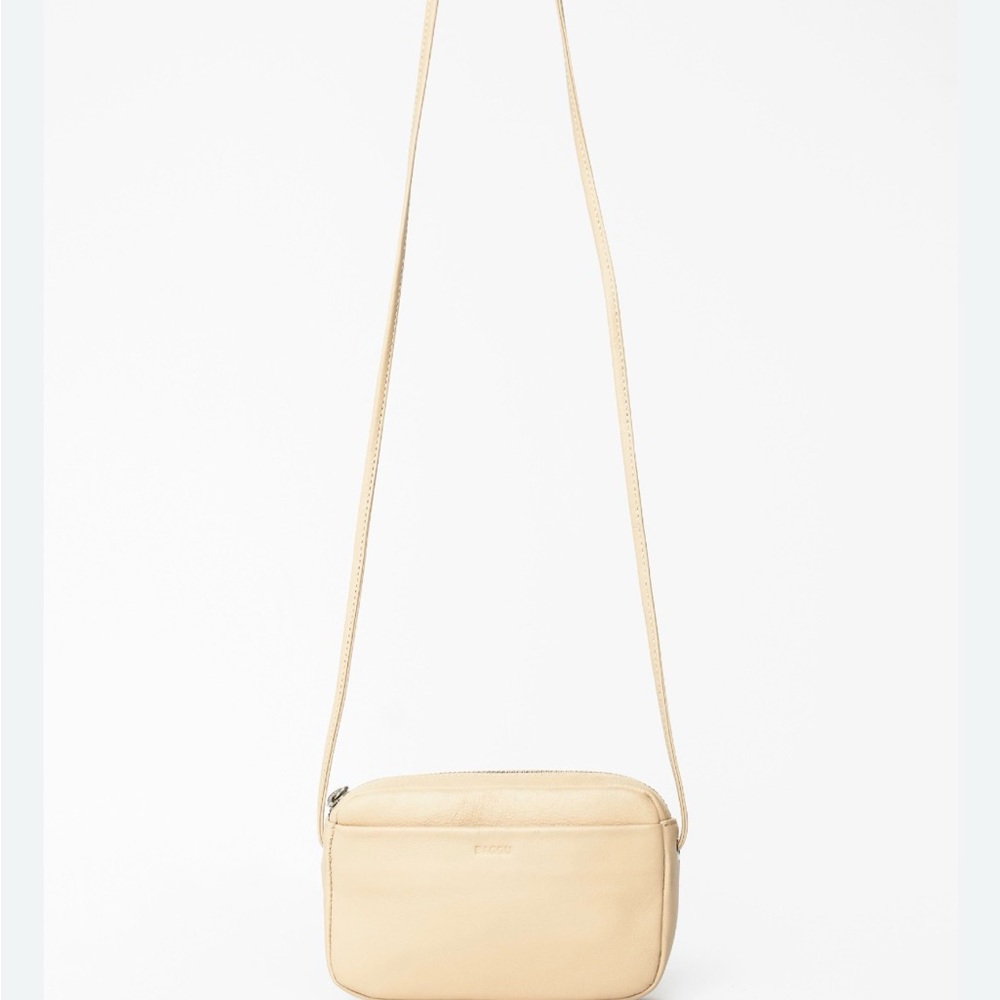 BAGGU Cream Leather Adjustable Crossbody Bag